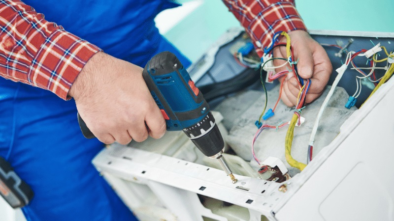 Erenler Fondital Fondital çamaşır makinesi kart tamiri – Su almama arızası orijinal parça ile giderildi. - Teknik servis örneği